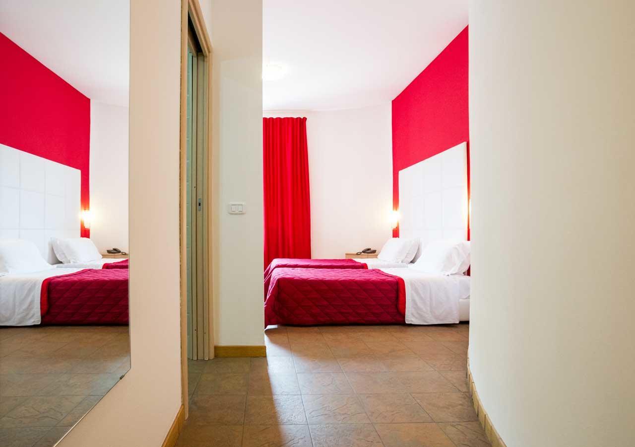 Hotel Relais Del Lago Marta Buitenkant foto